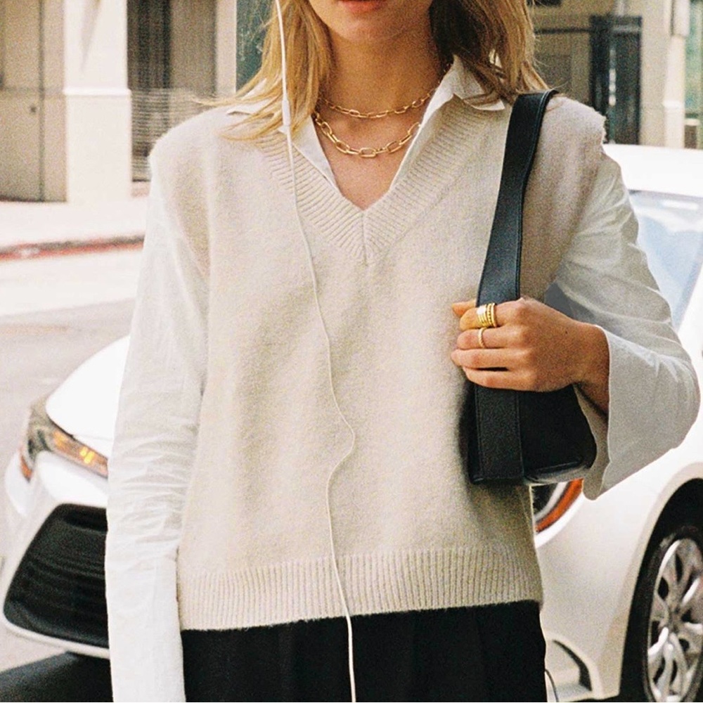 Princess Polly Lexie Sweater Vest in Cream